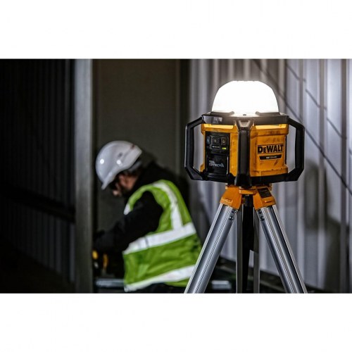Arbejdslampe LED DeWALT – batteridrevet byggepladslygte