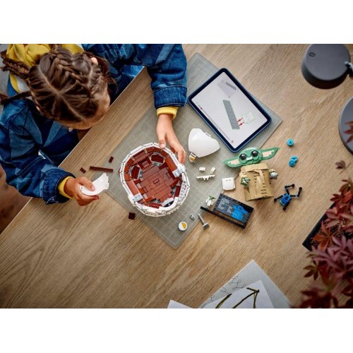 LEGO Star Wars Grogu med svævevogn (75403)