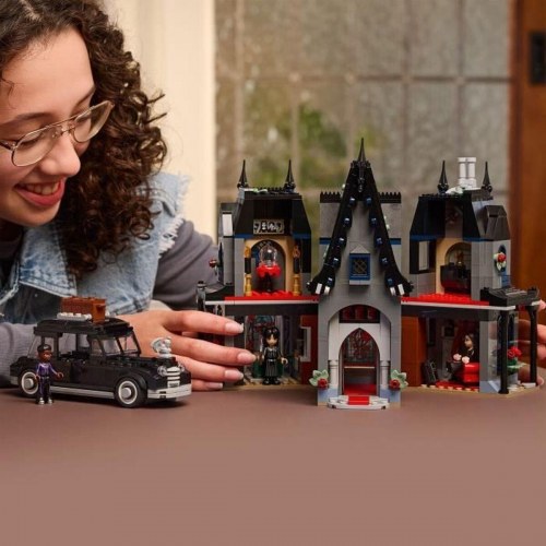 Byggelegetøj LEGO Wednesday 76786 - 1000 dele