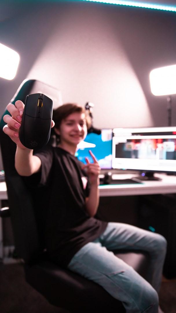 Gaming mus SteelSeries Rival 3 Wireless – sort