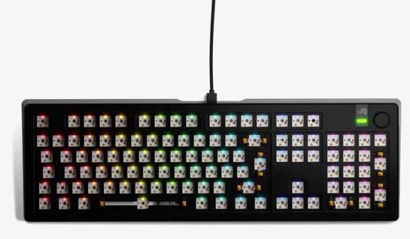 Mekanisk tastatur barebone â GLORIOUS GMMK 3 PRO, fuld stÃ¸rrelse, RGB, USB, sort