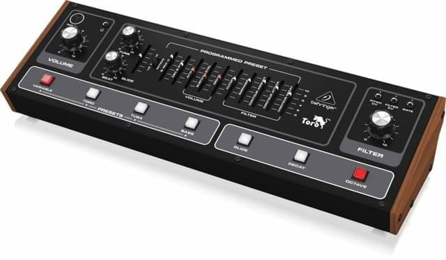 Synthesizer analog - Behringer TORO