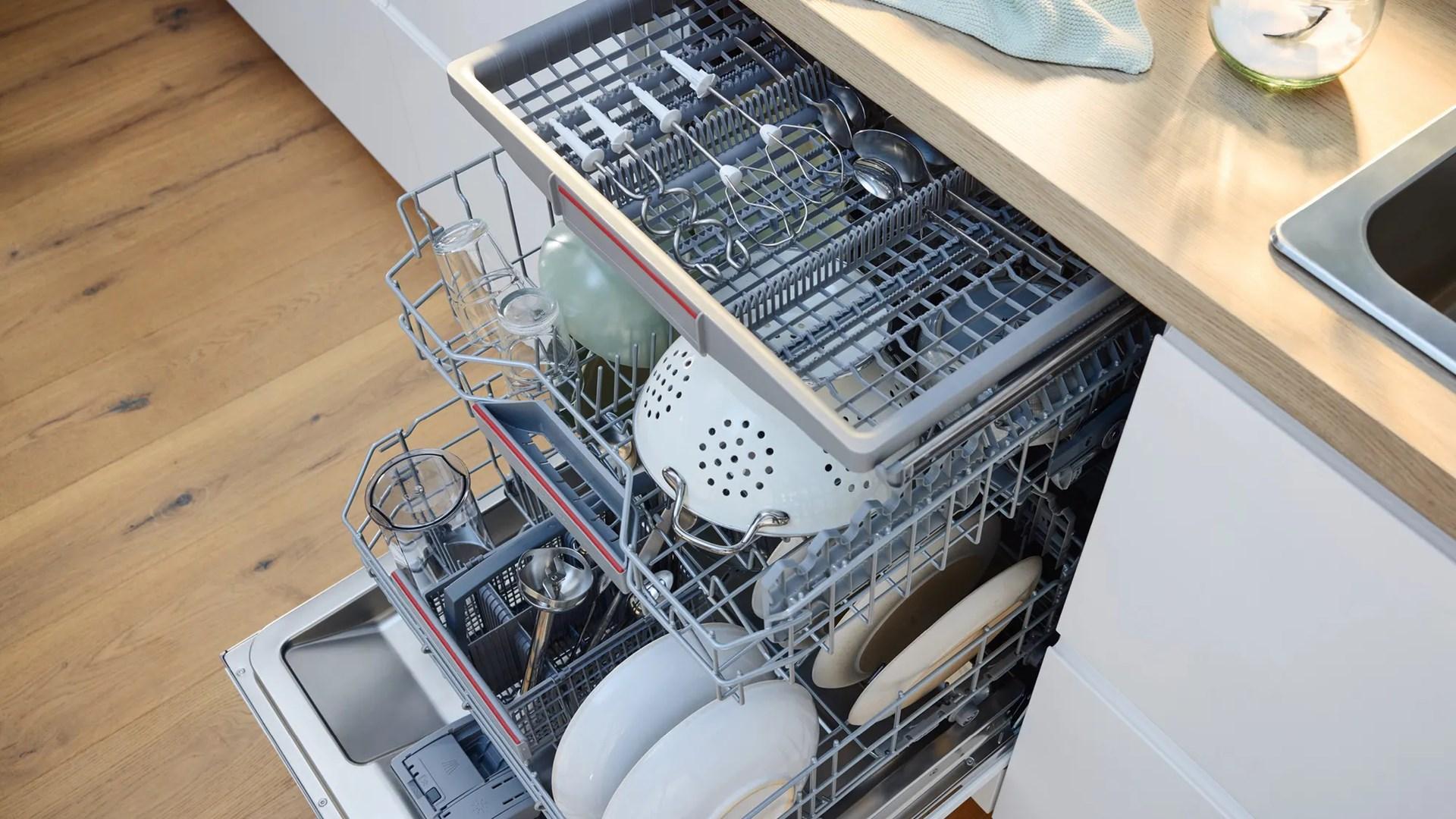 Håndmixer – Bosch MFQ37470, 750 W, sort/hvid