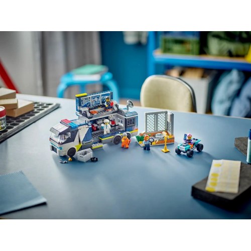 LEGO City politiets mobile kriminaltekniske lastbil (60418)