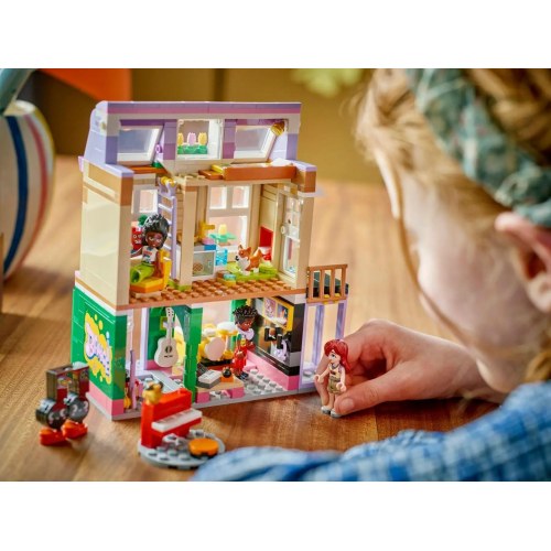 LEGO Friends Musikbutik og Lejlighed 42653