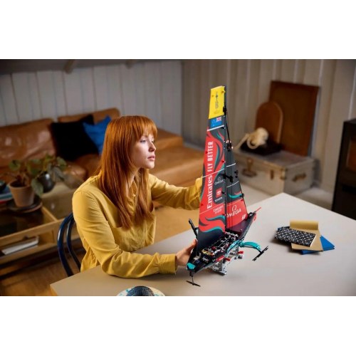 LEGO Technic 42174 Emirates Team New Zealand AC75 yacht