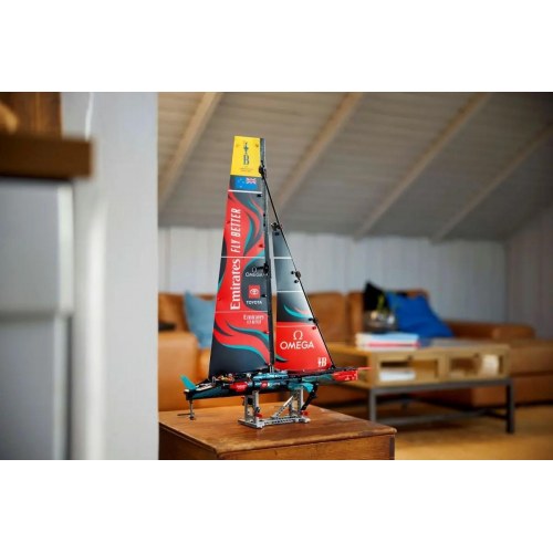 LEGO Technic 42174 Emirates Team New Zealand AC75 yacht