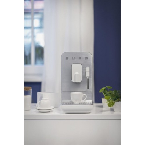 Kaffemaskine espresso Smeg BCC12WHMEU - hvid