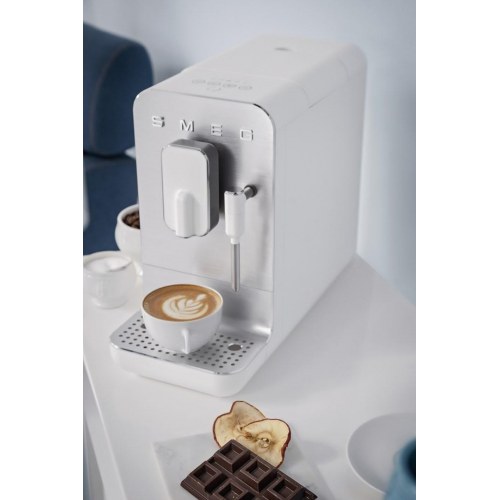 Kaffemaskine espresso Smeg BCC12WHMEU - hvid