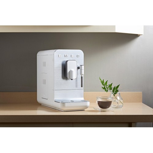 Kaffemaskine espresso Smeg BCC12WHMEU - hvid