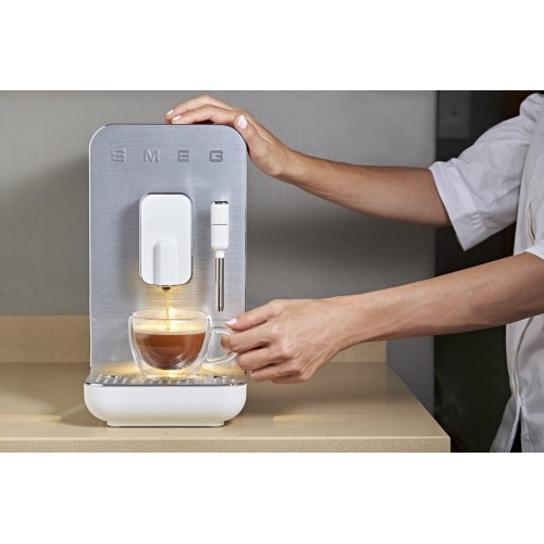 Kaffemaskine espresso Smeg BCC12WHMEU - hvid