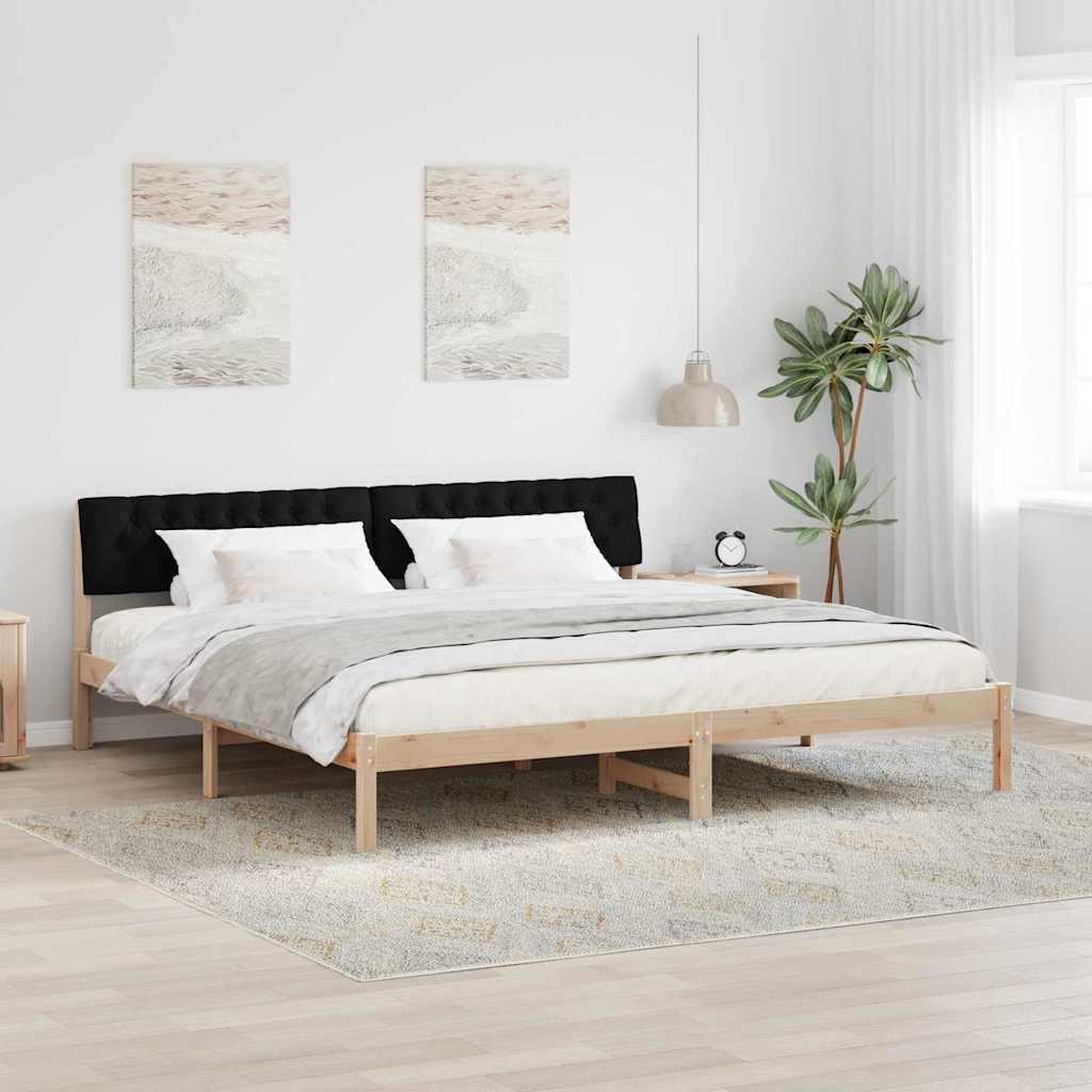 Sengestel i massivt fyrretræ med sort hovedgærde - 200 x 200 cm, brun/sort