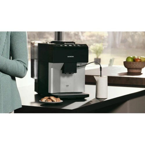 Kaffemaskine fuldautomatisk Siemens EQ500 TP511R01 espressomaskine