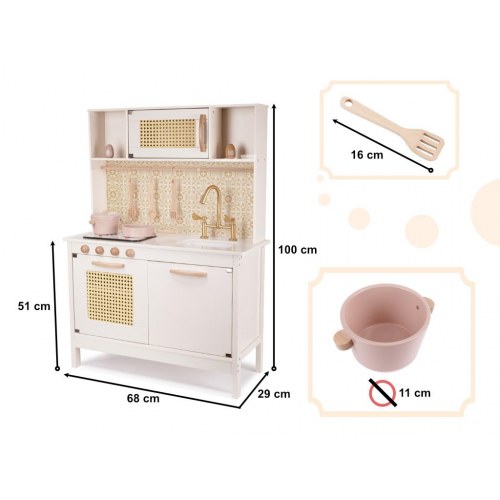 Legekøkken i træ med retro look og boho tilbehør – MDF, lys og lyd