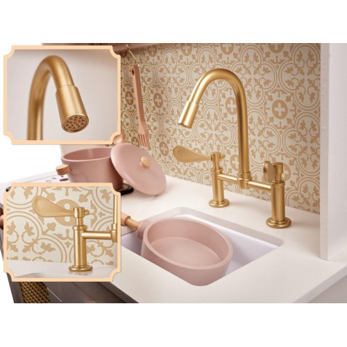 Legekøkken i træ med retro look og boho tilbehør – MDF, lys og lyd