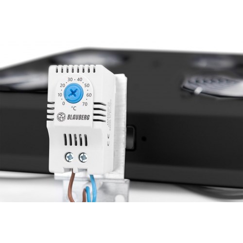 Serverkøling til racks – DIGITUS tagkøleenhed (sort, 4 blæsere)