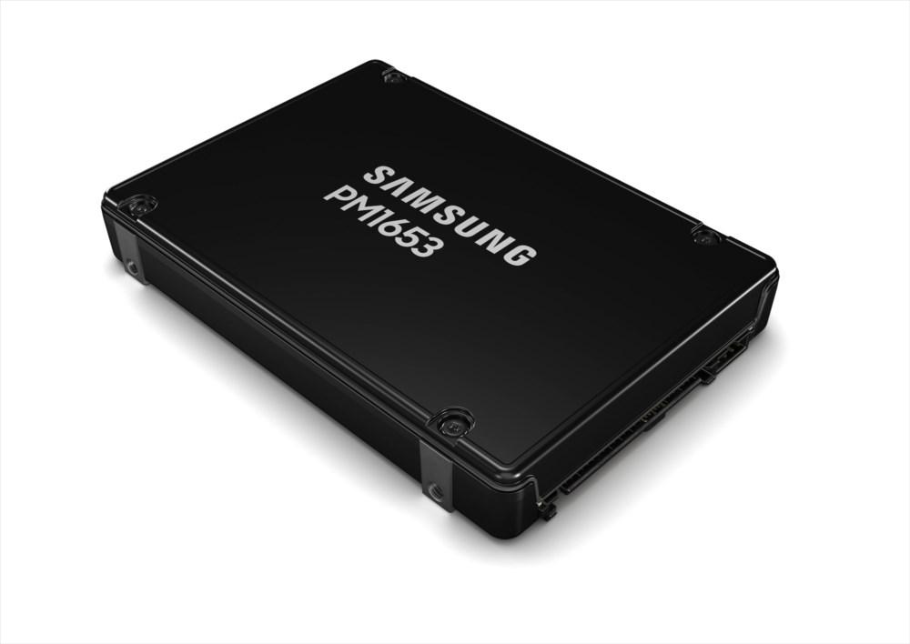 SSD harddisk Samsung PM1653 960 GB 2,5" SAS V‑NAND billede