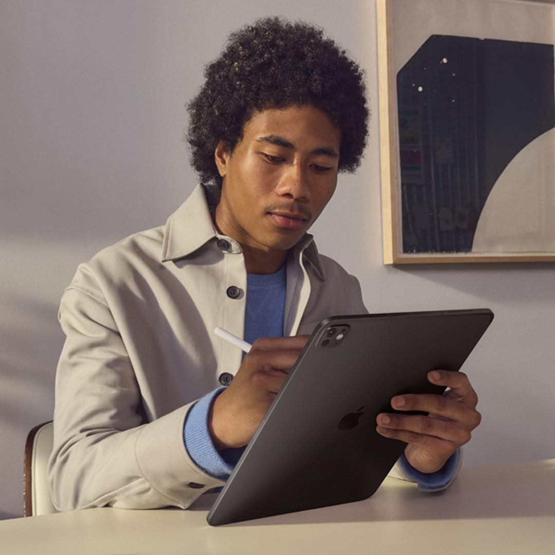 Tablet Apple iPad Pro 11" Wi‑Fi 256 GB - standardglas, sølv billede