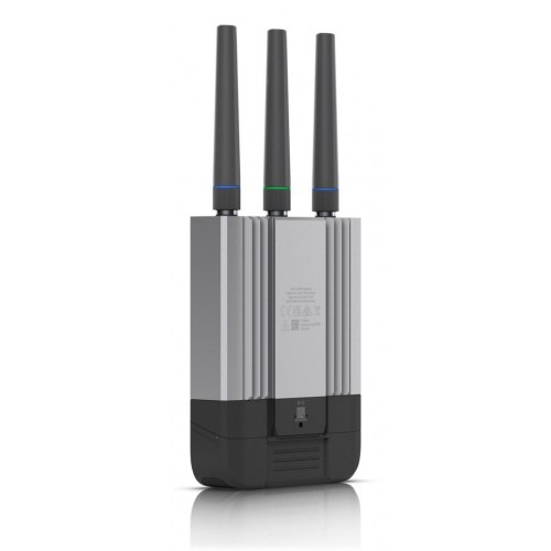 4G router Ubiquiti UMR Industrial – robust mobil netværksløsning