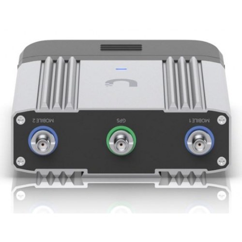 4G router Ubiquiti UMR Industrial – robust mobil netværksløsning