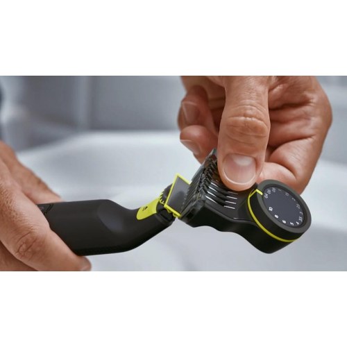 Barbertrimmer Philips OneBlade Pro 360 QP6542/15 til ansigt og krop