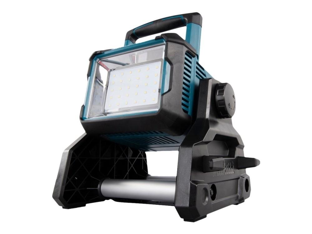 LED arbejdslampe Makita 18V/14,4V DML811 - 1.800 lx / 3.000 lm + AC