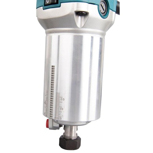 Makita RT0702C overfræser 710 W - kompakt elfræser