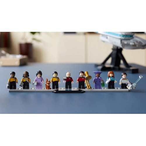 LEGO Icons 10356 Star Trek U.S.S. Enterprise NCC-1701-D – byggesæt til voksne