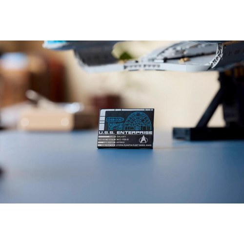 LEGO Icons 10356 Star Trek U.S.S. Enterprise NCC-1701-D – byggesæt til voksne