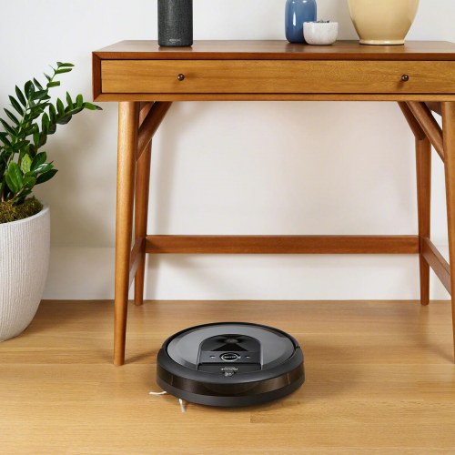 IRobot Roomba i7 - robotstøvsuger med Wi‑Fi og stemmestyring (OUTLET B)