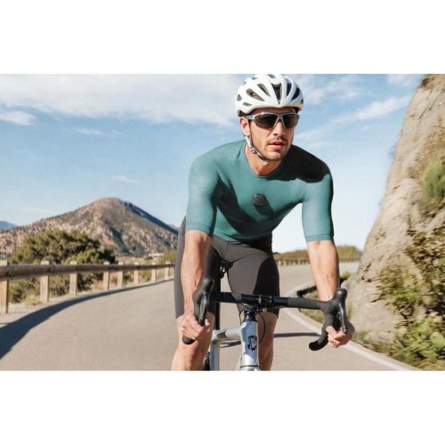 Insta360 GO Ultra02 actionkamera med touchskærm - sort