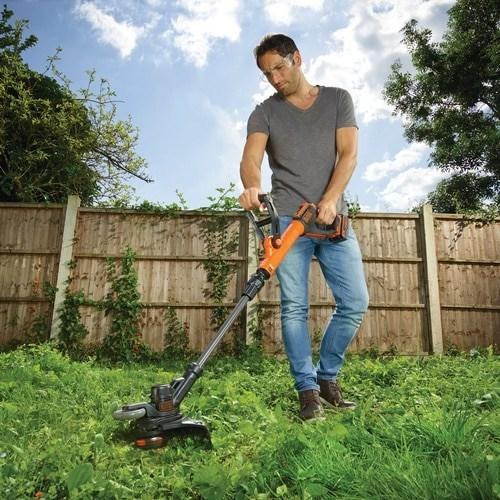 Black & Decker STC1840EPC-QW græstrimmer 18 V - 30 cm, sort/orange
