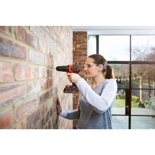 Black+Decker BDCHD18K1B2-QW 18V slagboremaskine/skruemaskine - 1.400 o/min, 2x2,0 Ah