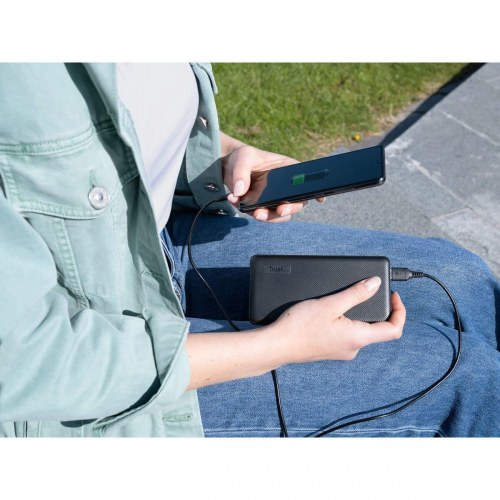 Trust Primo powerbank 20.000 mAh - sort, 3 porte