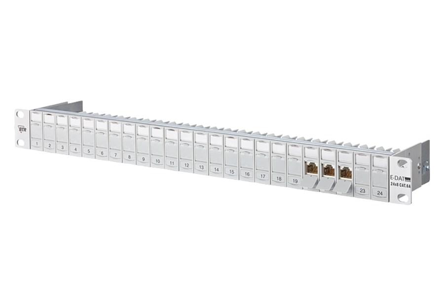 Metz BTR NETCOM 130920-E patchpanel – 24-port Cat6a, rackmontering