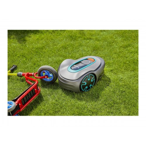 Robotplæneklipper Gardena SILENO minimo 16 cm - elektrisk, op til 500 m² (OUTLET A)