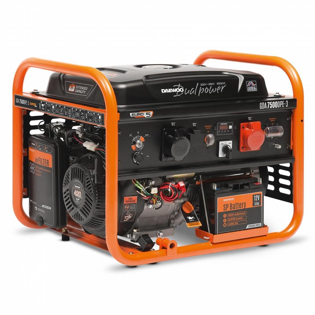 Daewoo GDA 7500DPE-3, 6000 W, 30 L, Benzin, Manuel/Elektronisk, 50 Hz, 32 A