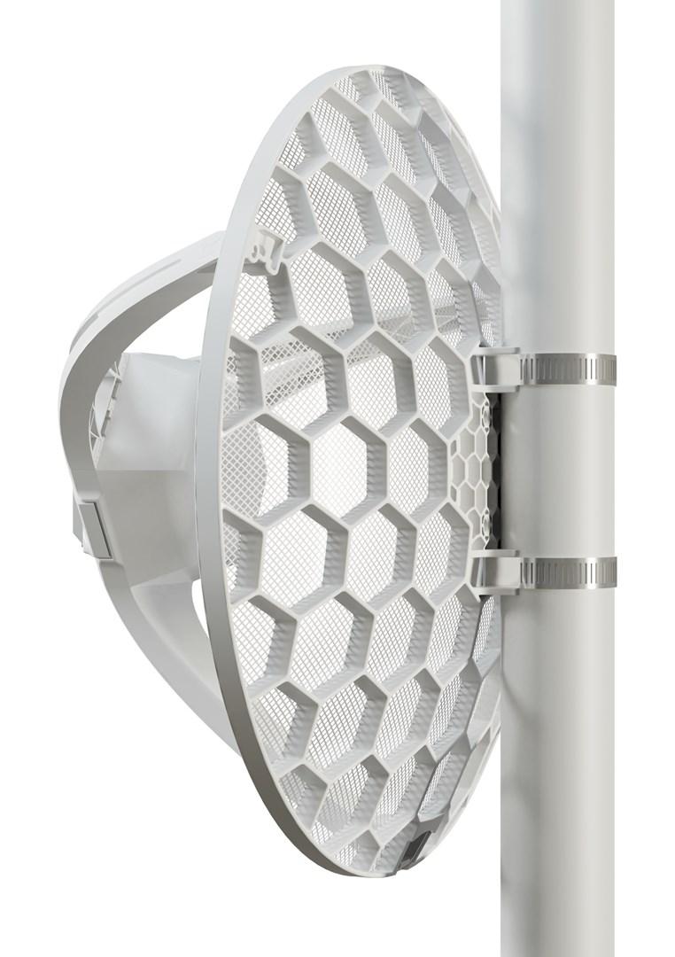 MikroTik LHGG LTE6 kit - Netværk / trådløs mobilmodem kombination - 4G LTE - 300 Mbps - 1GbE