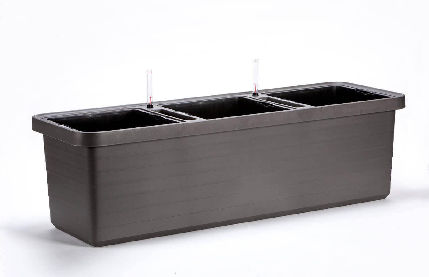 Selvvandende altankasse URBALIVE Berberis Trio 117 × 39 cm - grå