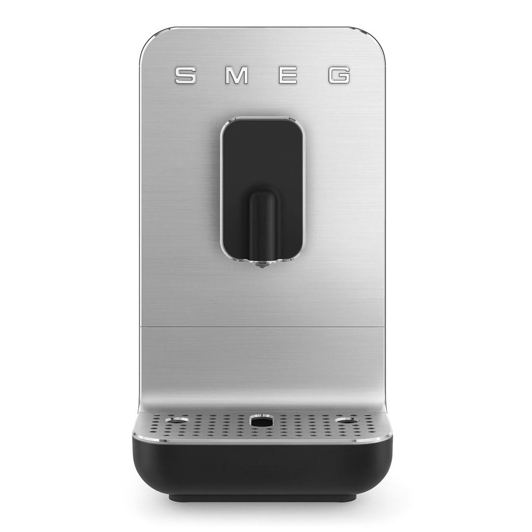 Smeg BCC11BLMEU Kaffeevollautomat mit Dampffunktio