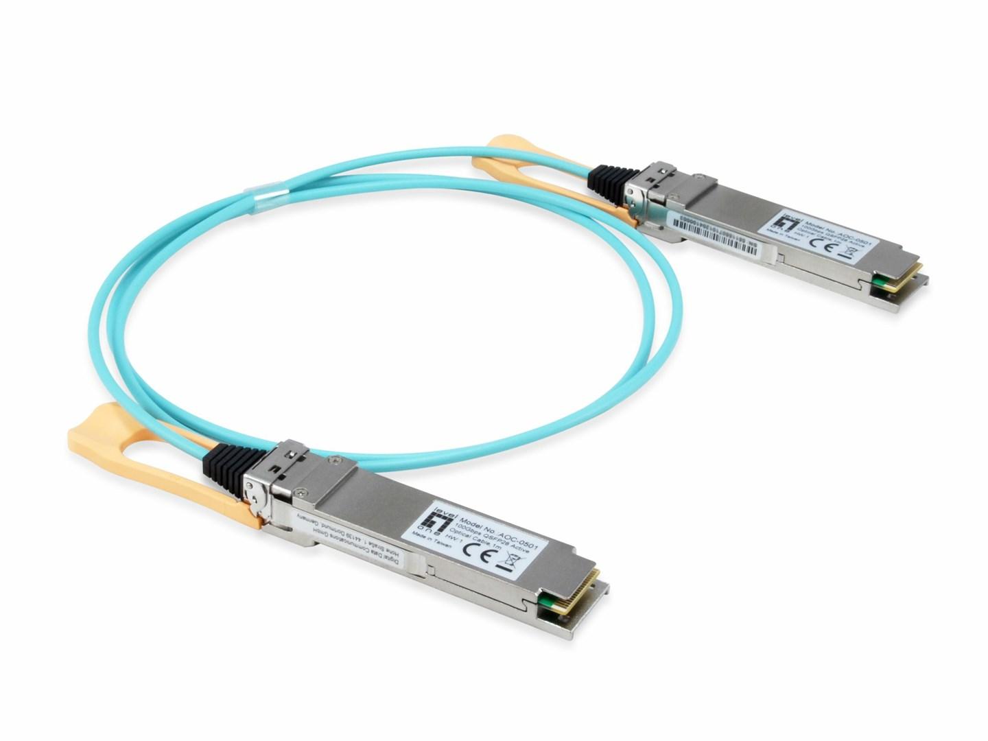 LevelOne AOC-0503 - QSFP28 aktiv optisk kabel 3 m, 100G SR4, 850 nm billede