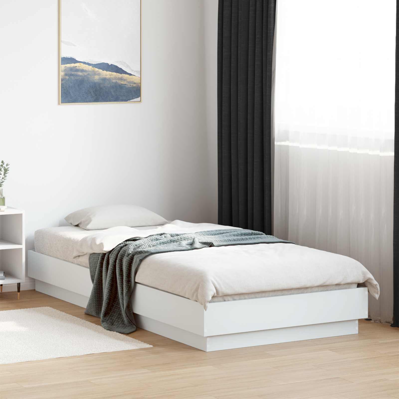 Gulvsengramme Hvid 80 x 200 cm Konstrueret træ