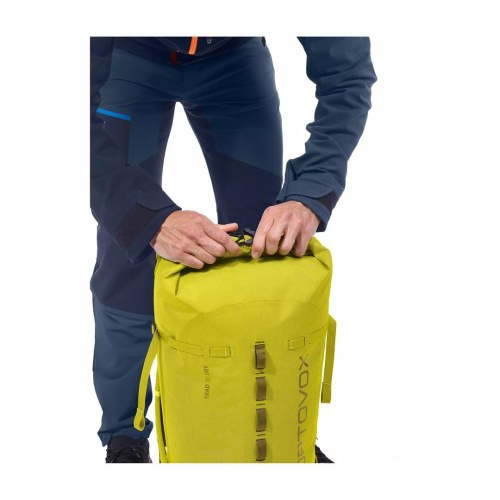 ORTOVOX TRAD 30 DRY - kamerarygsæk 30 l - gul