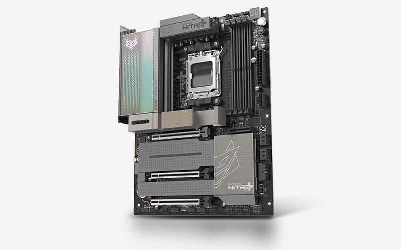 Sapphire NITRO+ X870E-A WiFi 7 bundkort (ATX, AM5) billede