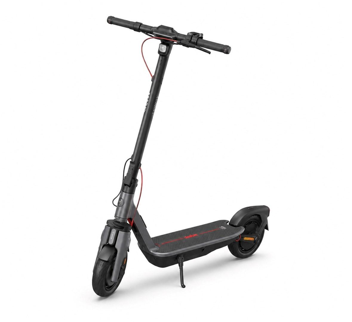 Hulajnoga elektryczna Segway-Ninebot KickScooter F3 D + Kask Segway-Ninebot Commuter rozmiar L czarny