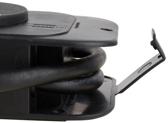 Brennenstuhl Basic strømfordeler PDU med 4 udtag 2 m kabel 400 V - sort/rød/blå