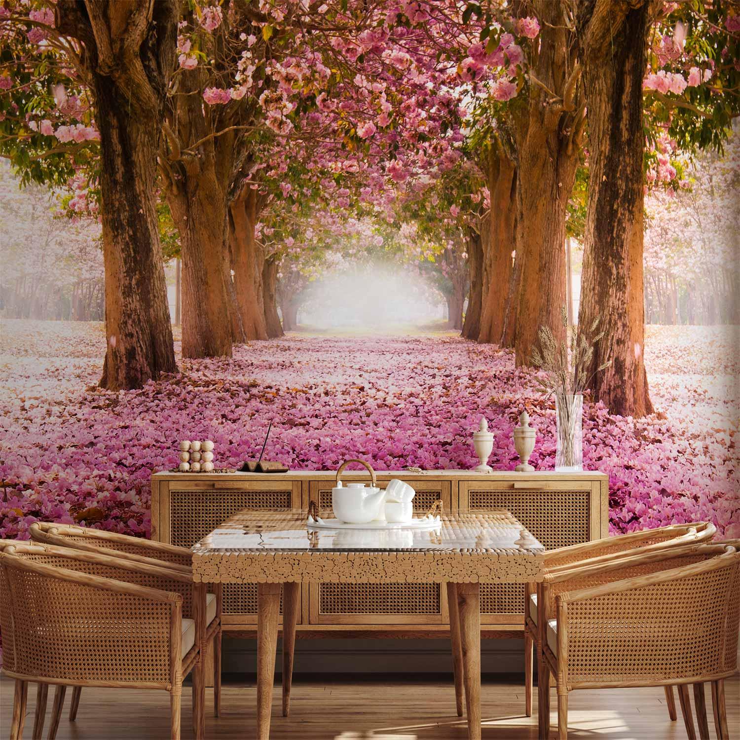 Fototapet Lyserød lund med blomstrende træer - 300 x 210 cm - Vandtæt
