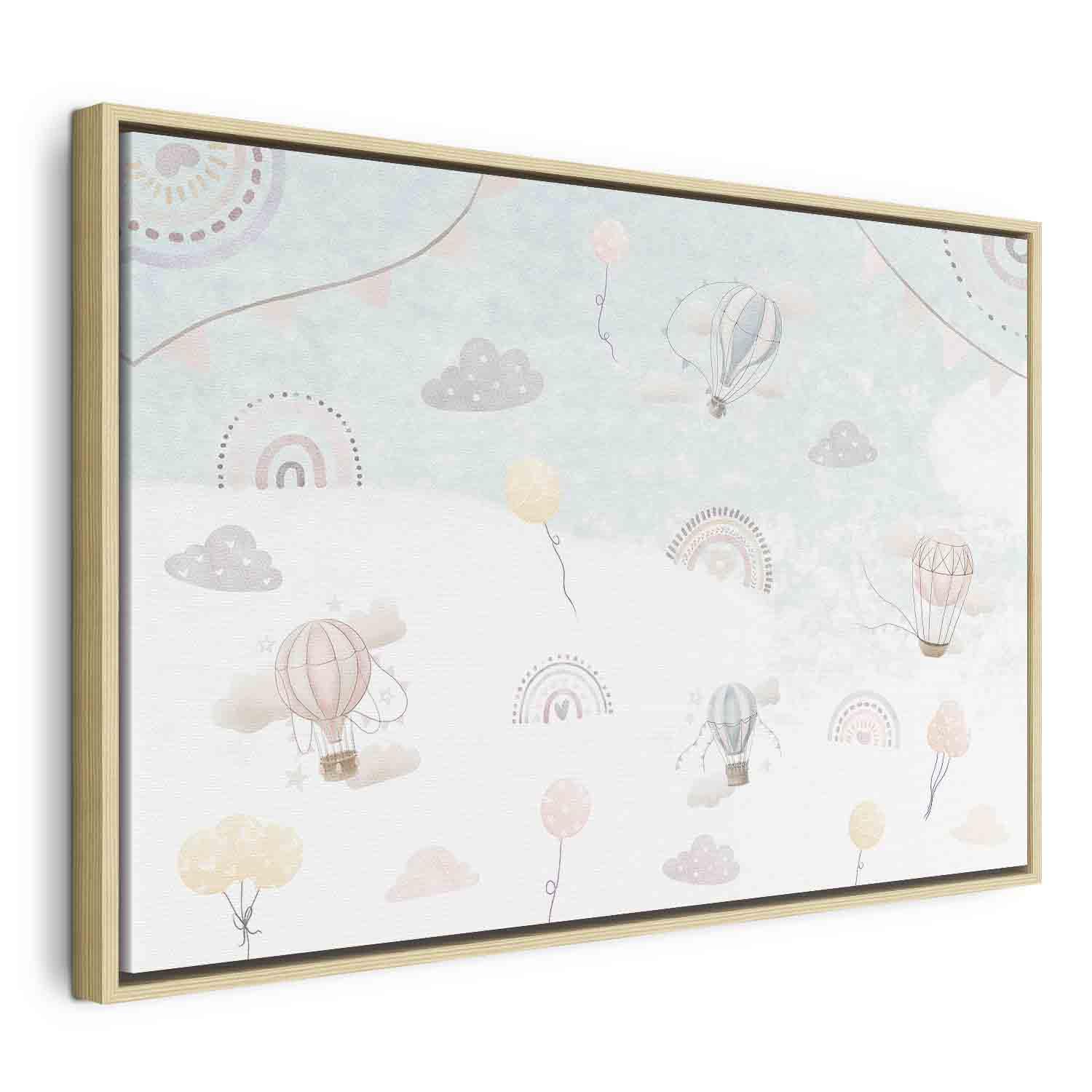Lærredsbillede Sky med balloner i dæmpede farver til børneværelse - 90 x 60 cm - I en naturlig træramme