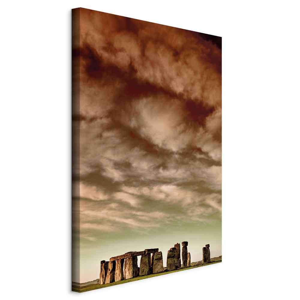 Lærredsbillede Skyer over Stonehenge lodret - 40 x 60 cm - Standard