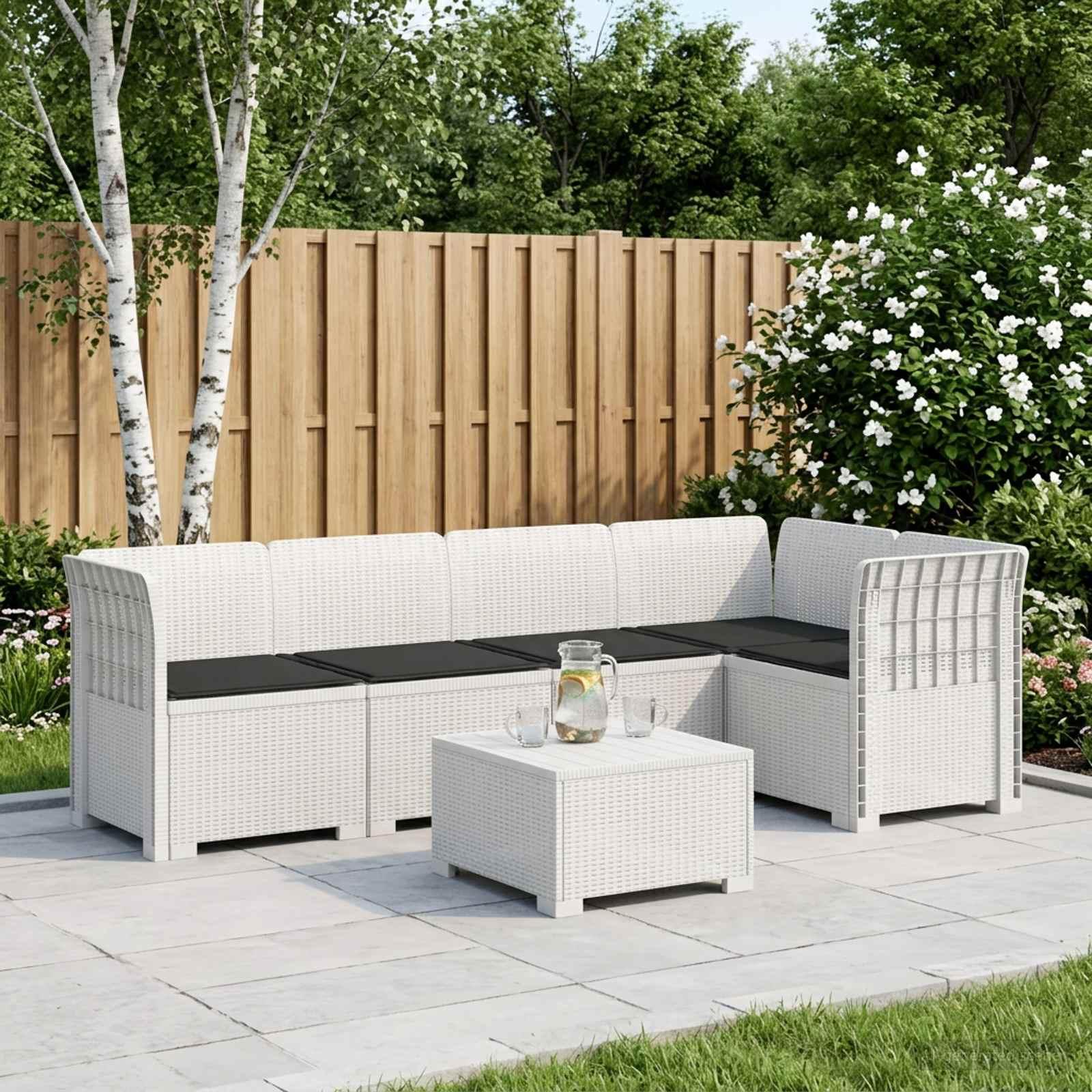 5-personers havemøbel sofa med hynder i rattan-look PP hvid